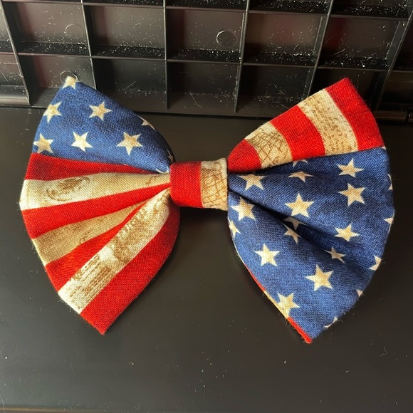 Rustic flag bow - Picture 1 of 4